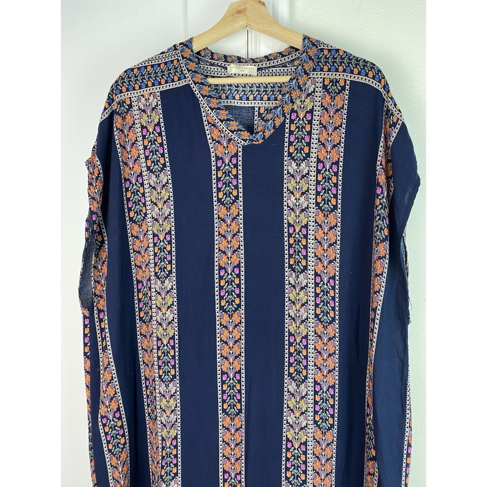 Seven Islands Women's S Blue Floral Striped V-Neck Maxi Shift Dress